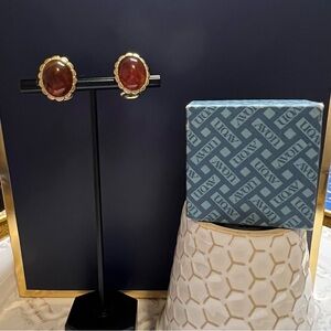 Vintage Avon Gold Tone Clip-On Earrings Brown Cabochon with Box